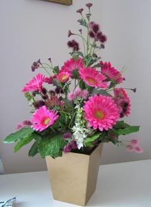 flower arrangement by Judith Beeson