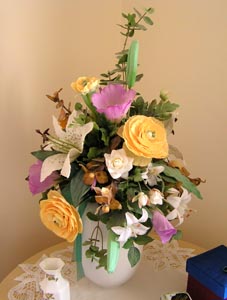 flower arrangement by Judith Beeson